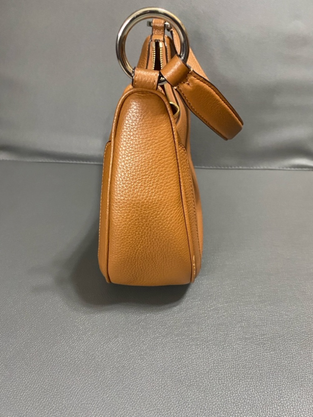 Kate Spade Tan Pebbled Leather Hobo with Matching Zip Wallet - Picture 3 of 8